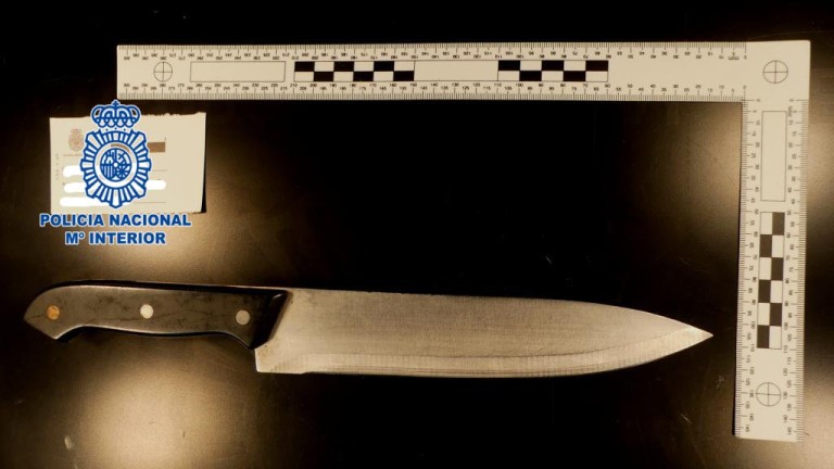 Detenido en Jaén un hombre por amenazar a una mujer con un cuchillo y robarle 25 euros