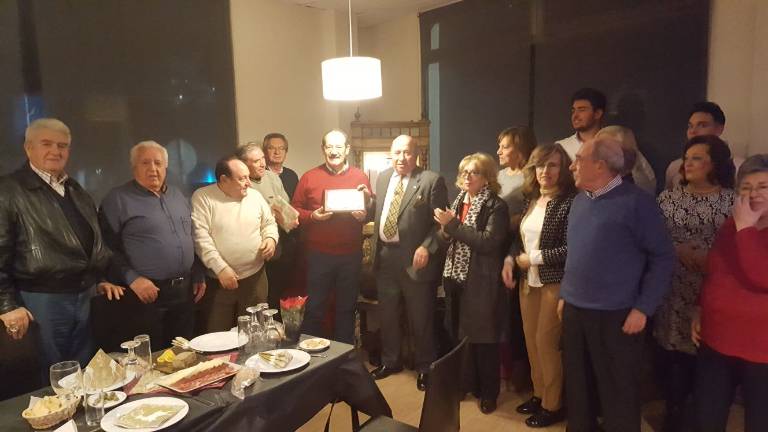 Gran velada de asociados Gran velada de asociados