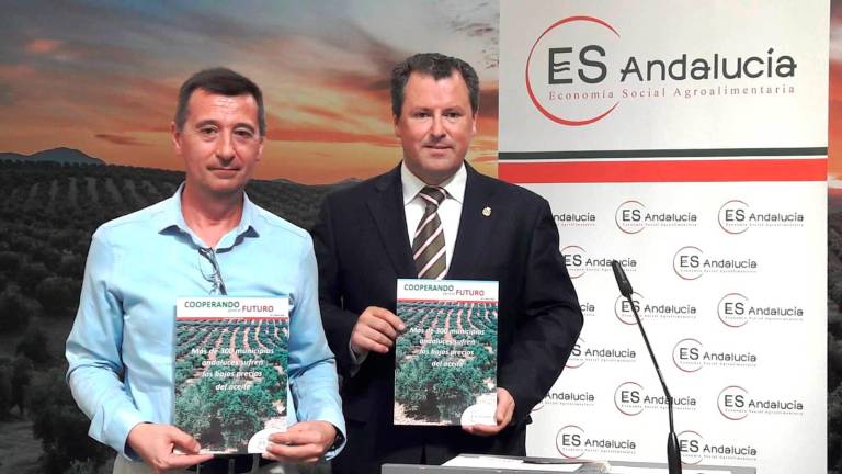 Un nuevo ejemplar por y para agricultores Un nuevo ejemplar por y para agricultores