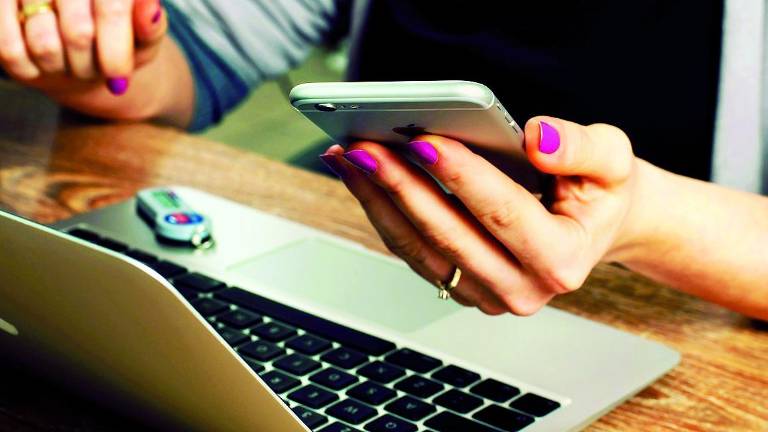 Una “app” contra la violencia digital Una “app” contra la violencia digital