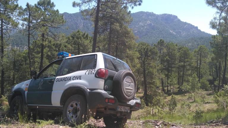 La Guardia Civil rescata a una senderista en Siles La Guardia Civil rescata a una senderista en Siles