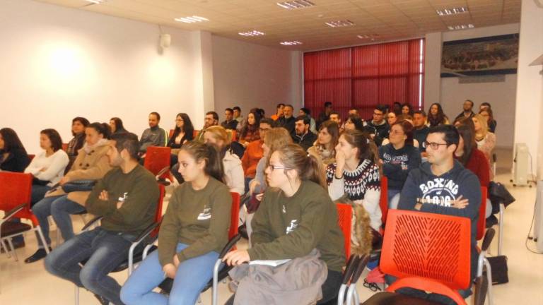 Toma de contacto previa al programa de empleo juvenil Toma de contacto previa al programa de empleo juvenil