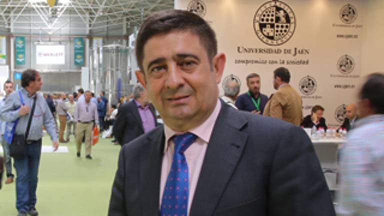 Reyes confía en el “buen hacer” del delegado y subraya la colaboración de la Diputación Reyes confía en el “buen hacer” del delegado y subraya la colaboración de la Diputación