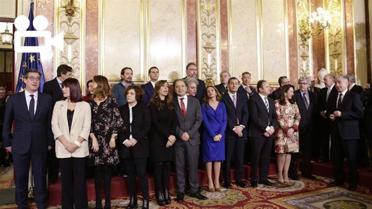 Congreso y Senado reciben a la plana mayor de la política en el 39 aniversario de la Constitución