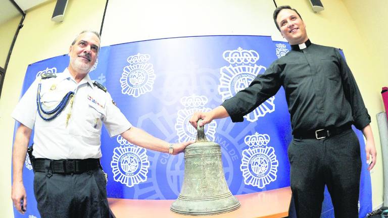 La Policía da la campanada La Policía da la campanada