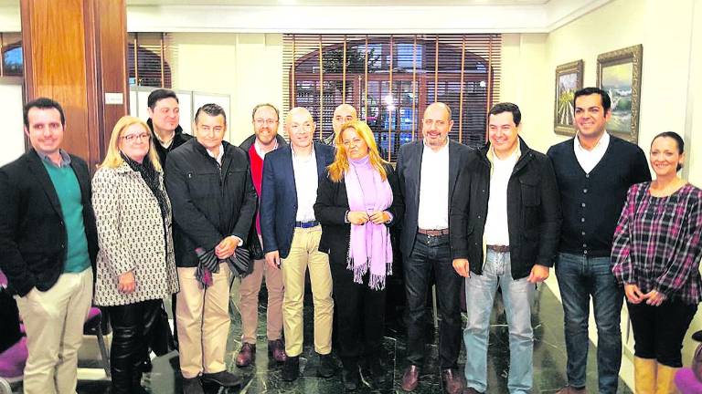 Reunión llena de compromiso Reunión llena de compromiso
