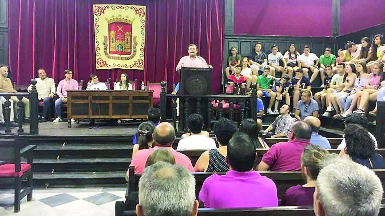 La música como símbolo de aprendizaje y compañerismo La música como símbolo de aprendizaje y compañerismo