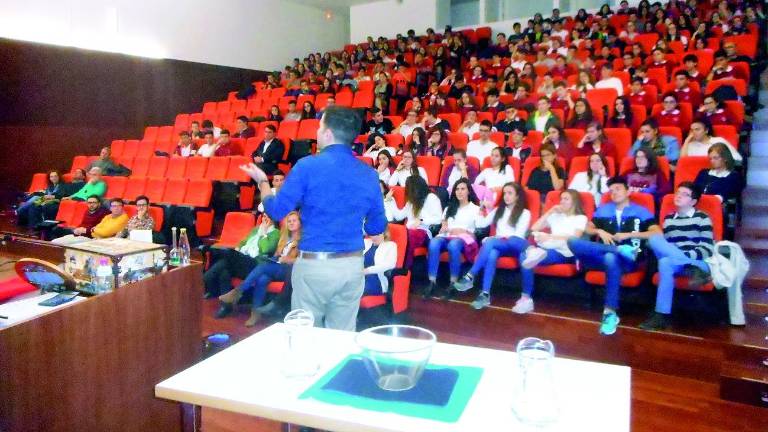 Un “abrazo” a las ingenierías Un “abrazo” a las ingenierías