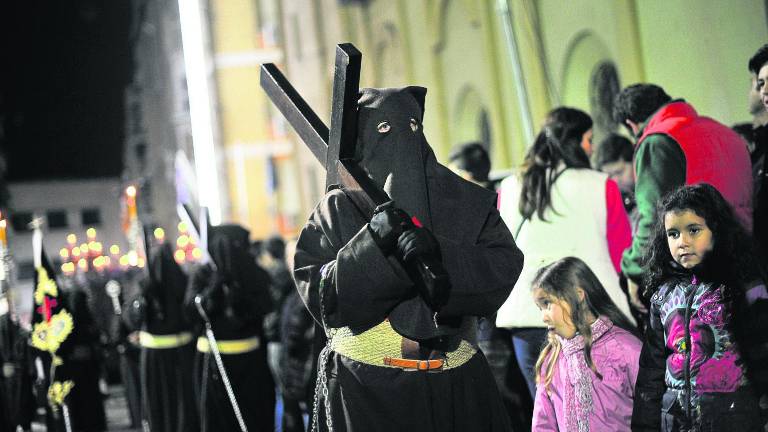 Un retraso que vale una procesión Un retraso que vale una procesión