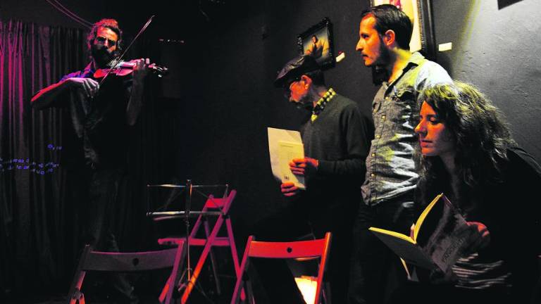 Música, danza y poesía arropan Cartografía de una tangente Música, danza y poesía arropan Cartografía de una tangente