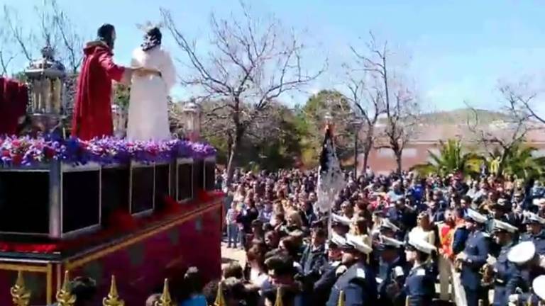 Así ha sido la salida de Caridad y Salud Así ha sido la salida de Caridad y Salud