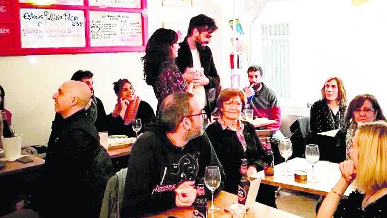 “Improvbando” humor entre bambalinas “Improvbando” humor entre bambalinas