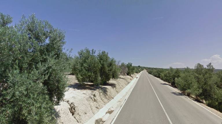 Una mujer muere en Úbeda al caer su coche a un barranco