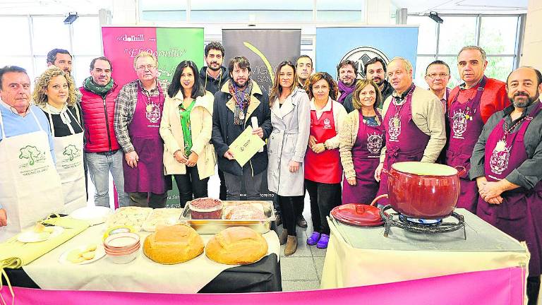 Homenaje a los vendedores de la materia prima de la cocina