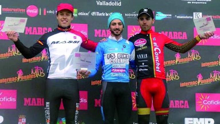 Javier Poza gana la crono del Abierto de Valladolid Javier Poza gana la crono del Abierto de Valladolid