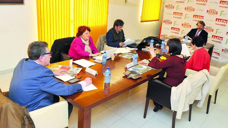 El cubano Yonnier Torres se alza con el primer Premio de Poesía de Diario JAÉN El cubano Yonnier Torres se alza con el primer Premio de Poesía de Diario JAÉN