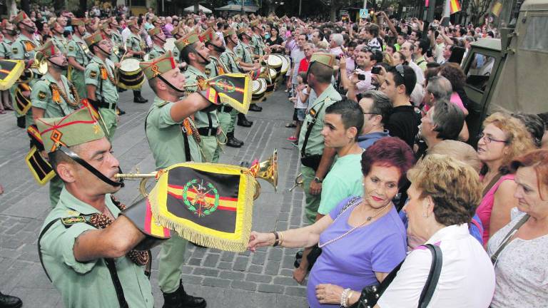 Los legionarios regresan a la procesión de La Buena Muerte Los legionarios regresan a la procesión de La Buena Muerte
