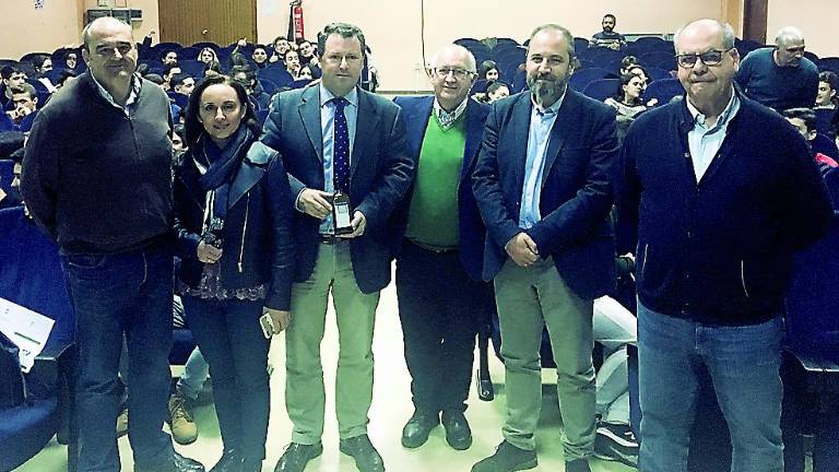 El cultivo se “cuela” en las aulas El cultivo se “cuela” en las aulas