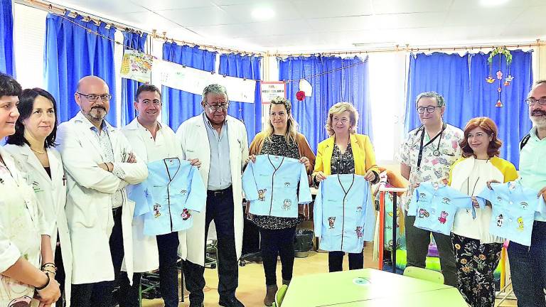 Pijamas bordados con personajes infantiles para la planta de Pediatría del “San Juan de la Cruz” Pijamas bordados con personajes infantiles para la planta de Pediatría del “San Juan de la Cruz”