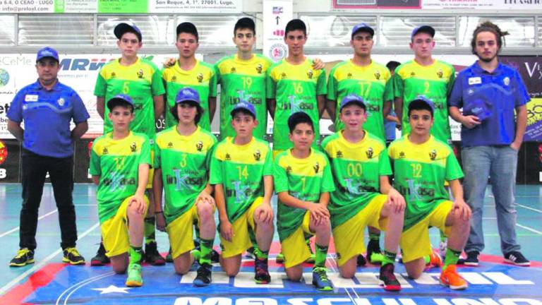 El CAB Linares gana al campeón gallego y se mete en octavos El CAB Linares gana al campeón gallego y se mete en octavos