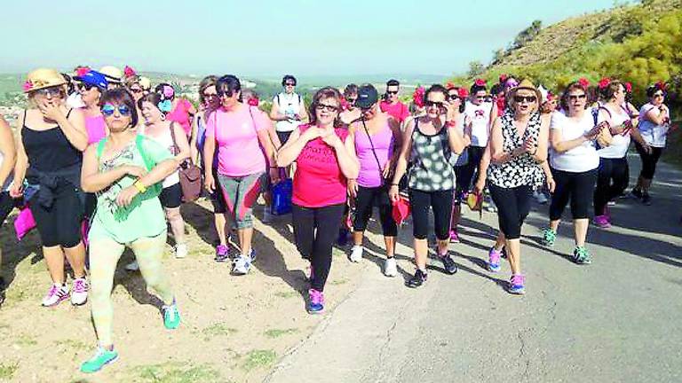 Rutas a pie para combatir la obesidad y ganar en salud Rutas a pie para combatir la obesidad y ganar en salud
