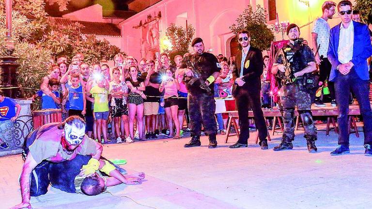 Los “muertos vivientes”se apoderan de la ciudad Los “muertos vivientes”se apoderan de la ciudad