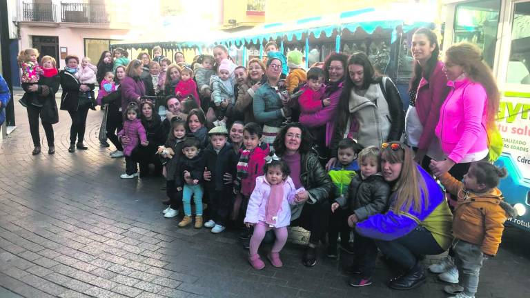 El tren especial para el periodo de Pascua El tren especial para el periodo de Pascua