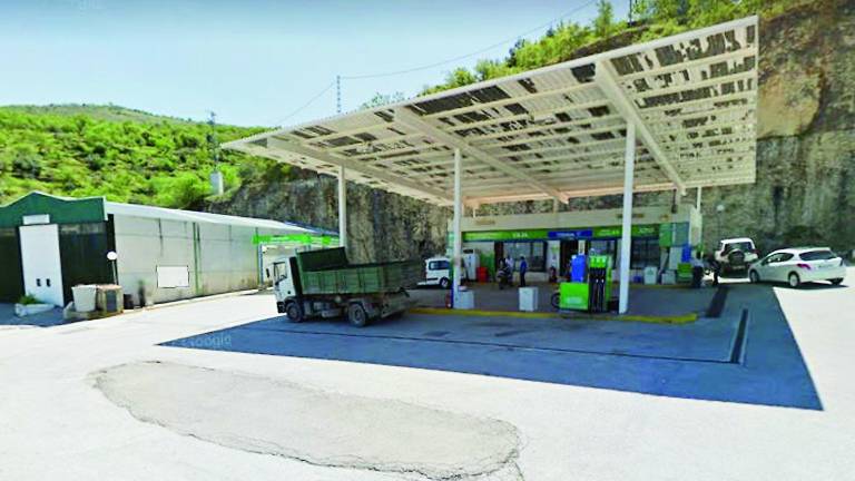 Cinco años y 45 meses de cárcel por atracar en una gasolinera Cinco años y 45 meses de cárcel por atracar en una gasolinera