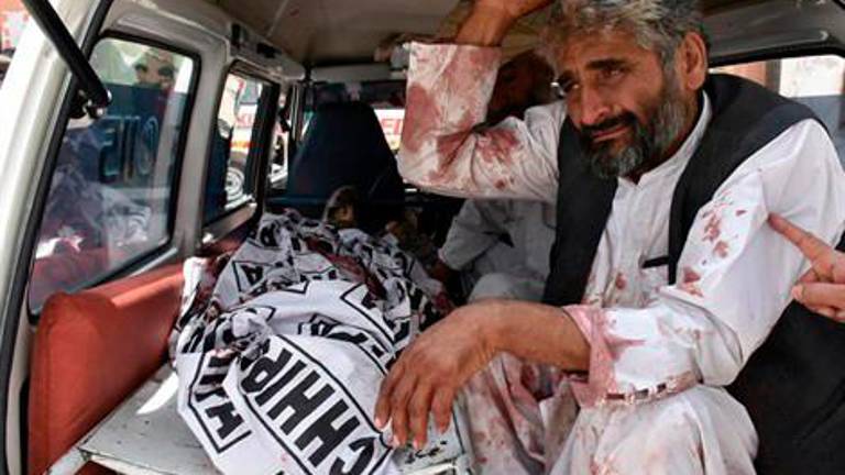 Cuatro policías muertos en un atentado en Quetta, Pakistán Cuatro policías muertos en un atentado en Quetta, Pakistán