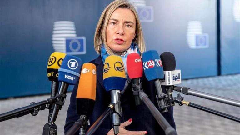 Mogherini trata la crisis venezolana con Pompeo