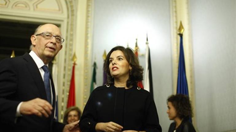 Santamaría y Montoro pilotarán la negociación del Presupuesto Santamaría y Montoro pilotarán la negociación del Presupuesto