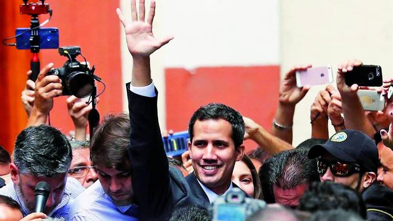 Fiscalía abre investigación preliminar contra Guaidó Fiscalía abre investigación preliminar contra Guaidó
