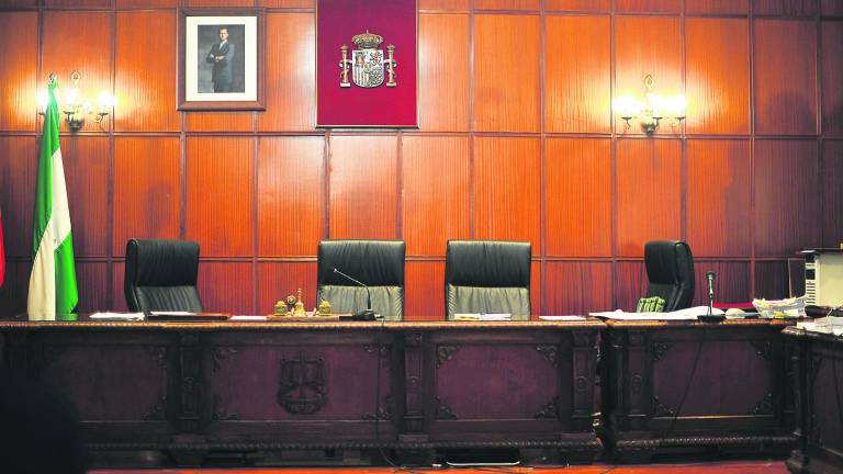 Condenados por un fraude millonario con contratos falsos Condenados por un fraude millonario con contratos falsos