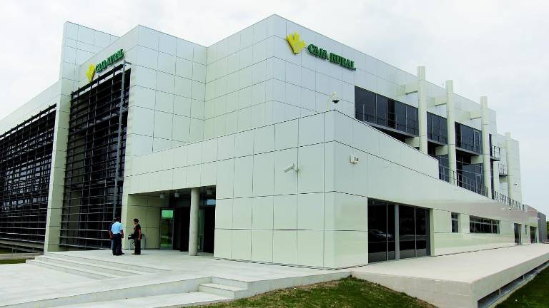 Caja Rural termina el pago del gran agujero de Uteco Caja Rural termina el pago del gran agujero de Uteco