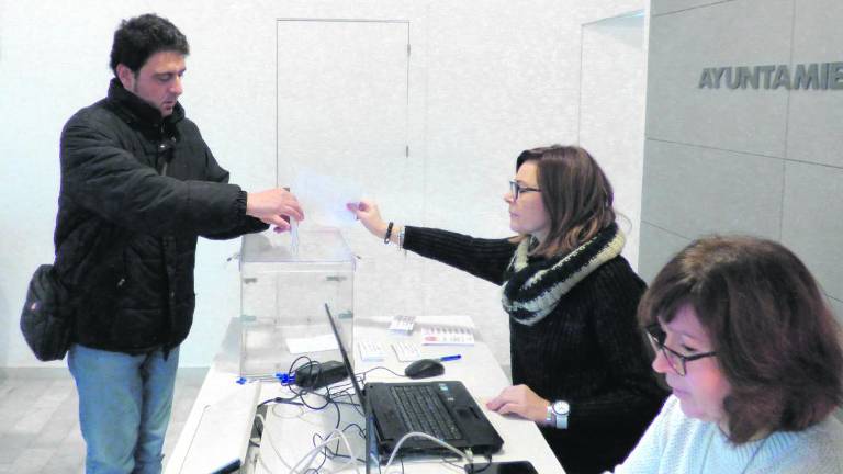 Una consulta que llega a las aldeas Una consulta que llega a las aldeas