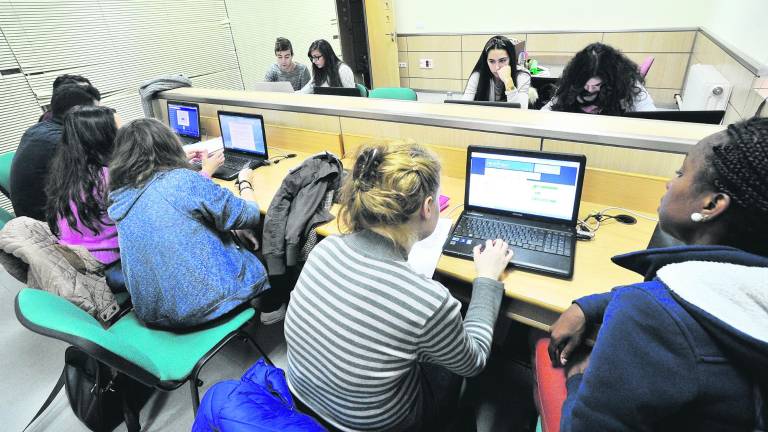 Habitaciones en alquiler para universitarios por 159 euros Habitaciones en alquiler para universitarios por 159 euros
