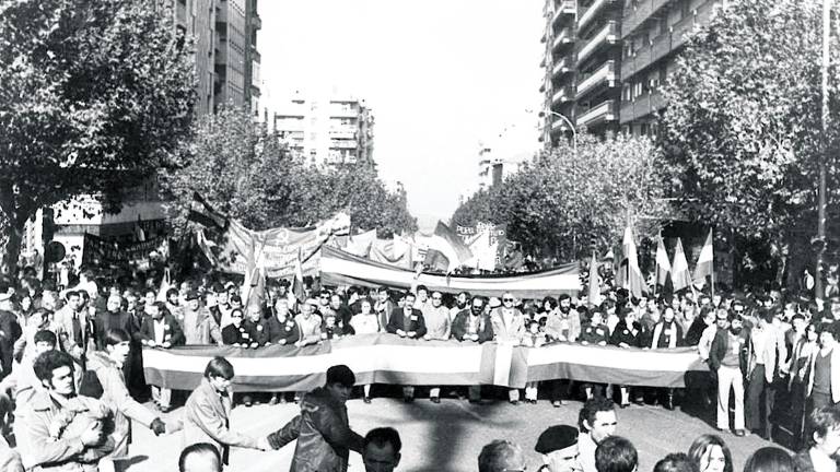 4 de diciembre: La lucha de un gran pueblo