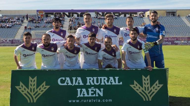 El Real Jaén sufre una dura derrota ante el Antequera El Real Jaén sufre una dura derrota ante el Antequera