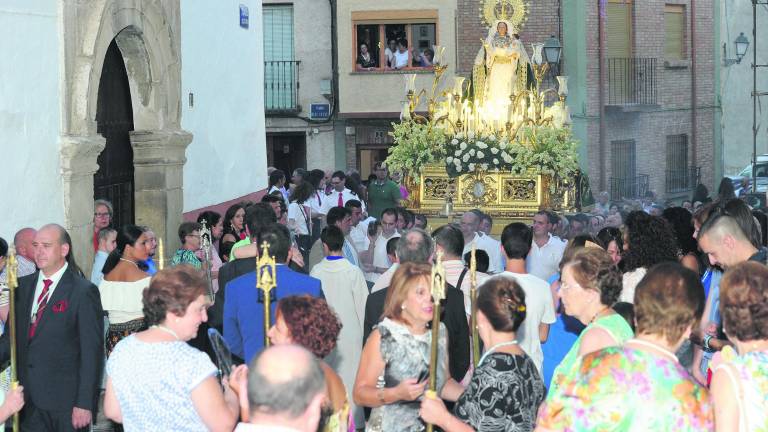 Pegalajar vive su día grande Pegalajar vive su día grande