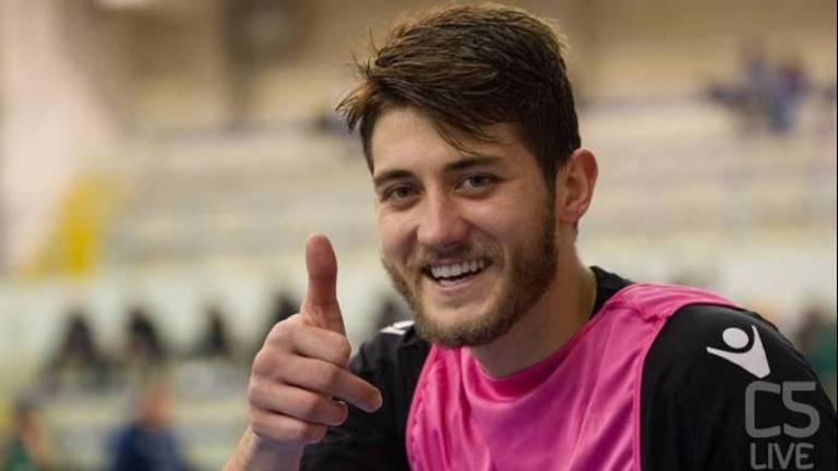 El campeón regresa con fuerza El campeón regresa con fuerza