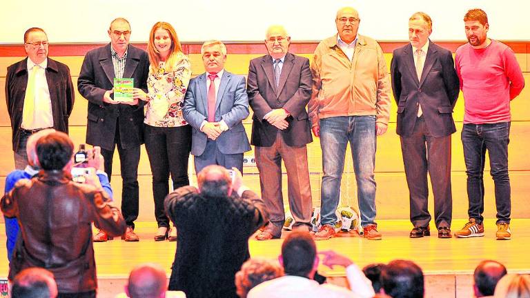 Campeones con grandes valores Campeones con grandes valores