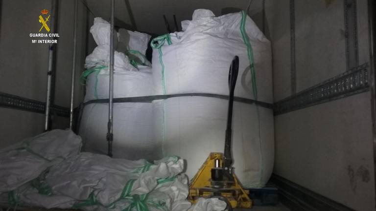 Detenidos en Guarromán por transportar 1.200 kg. de hachís Detenidos en Guarromán por transportar 1.200 kg. de hachís