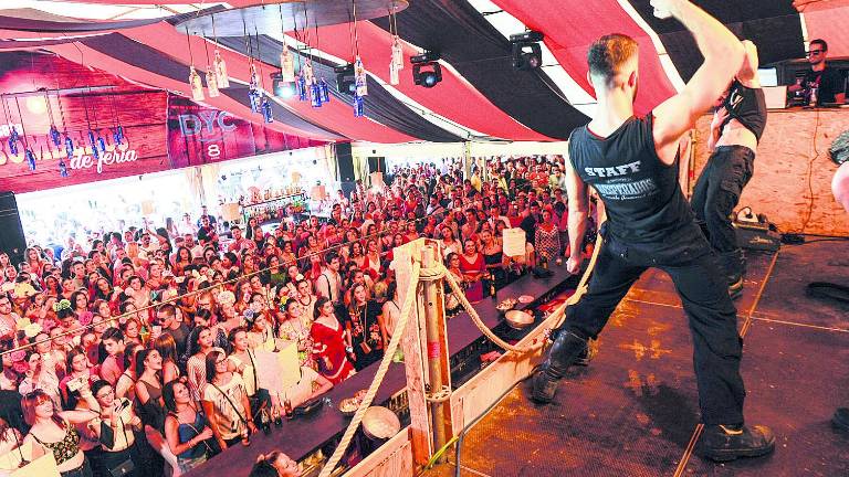 Entre tómbolas y cacharritos, gastronomía de calidad para saciar el apetito en el ferial