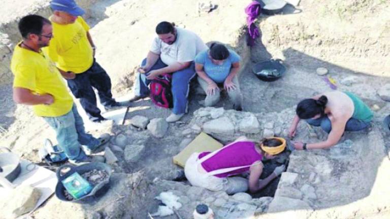 “Tras la huella de Aníbal” se acerca al mundo del general “Tras la huella de Aníbal” se acerca al mundo del general