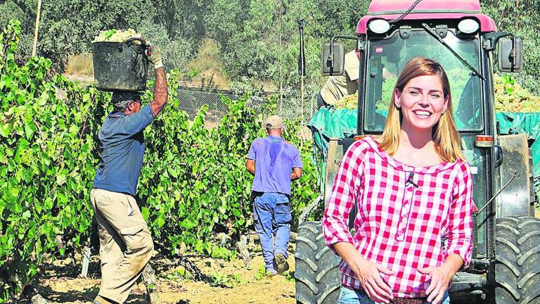 “Tierra y Mar” se acerca hasta una granja de Linares “Tierra y Mar” se acerca hasta una granja de Linares