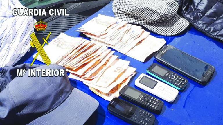 Detenidos poco después de robar en un banco Detenidos poco después de robar en un banco