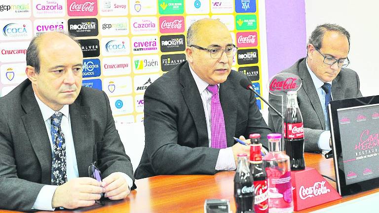 Dimisión para el consenso Dimisión para el consenso