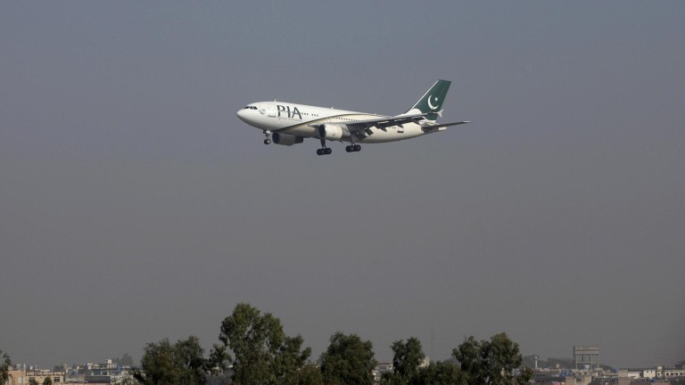 Confirman la muerte de las 48 personas que iban a bordo del vuelo en Pakistán