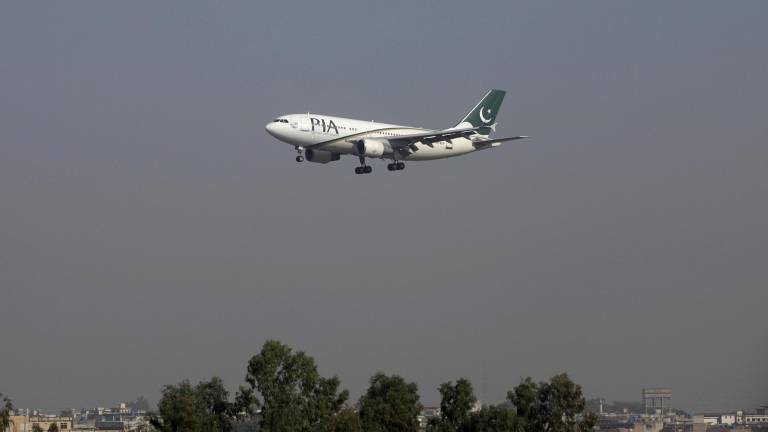 Confirman la muerte de las 48 personas que iban a bordo del vuelo en Pakistán Confirman la muerte de las 48 personas que iban a bordo del vuelo en Pakistán