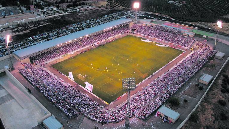 El caos llega al Real Jaén El caos llega al Real Jaén